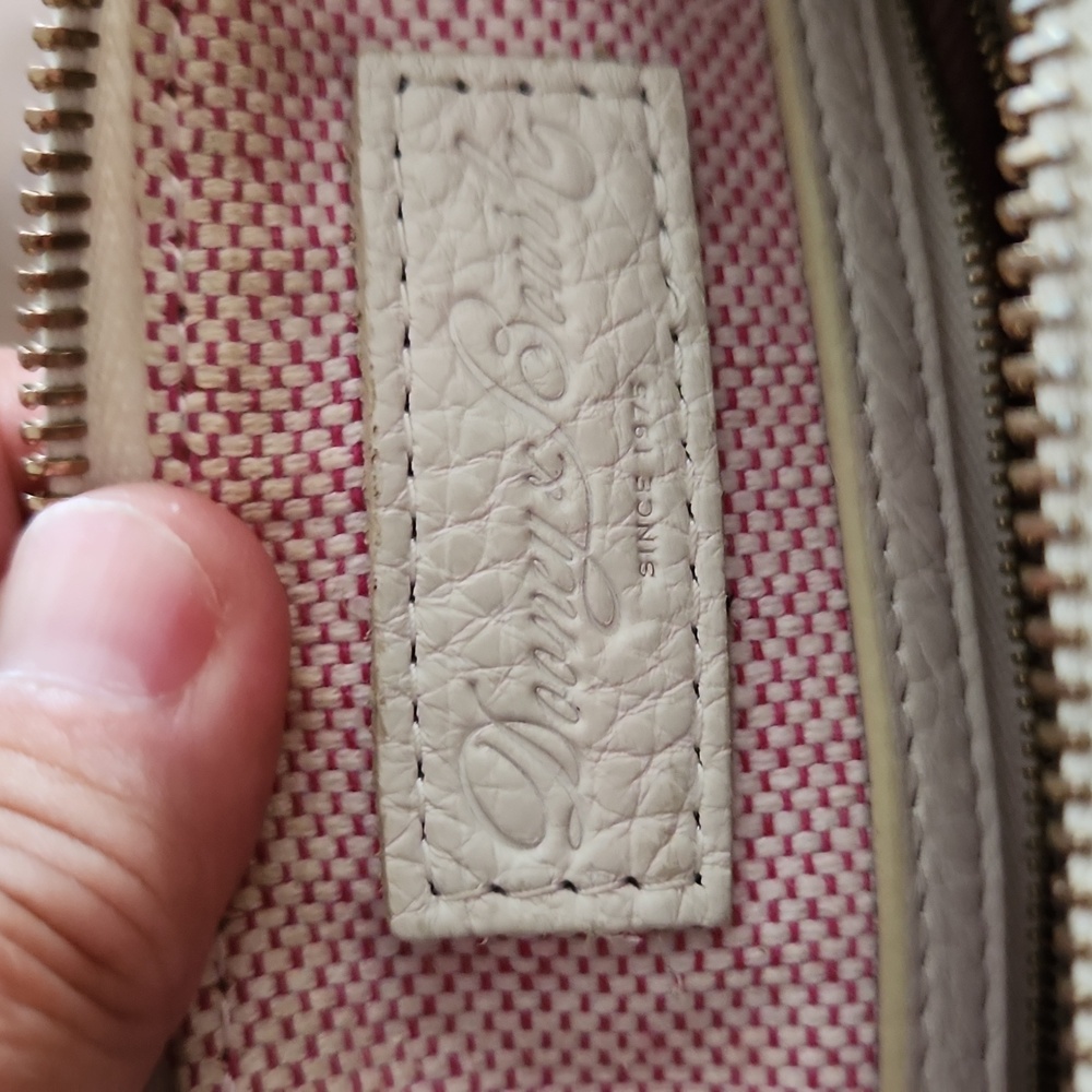 Dooney & Bourke white purse - Picture 8 of 13